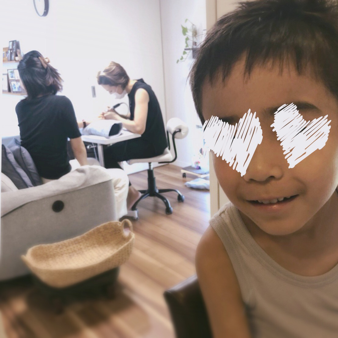 夏休みイベント　Kids Cut & Mom Cair